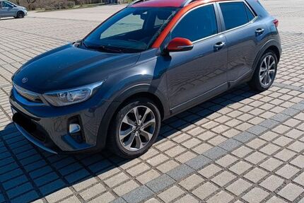 Kia Stonic 57.840 km 11.290 &euro; Dippoldiswalde 01744