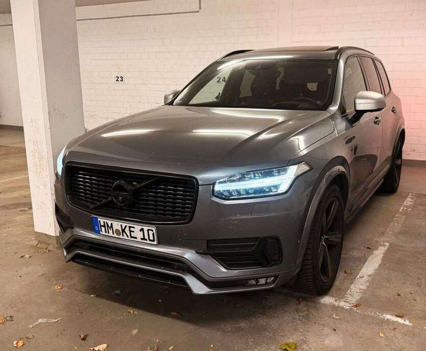 Volvo XC90 119.800 km 36.500 € Dresden 01217