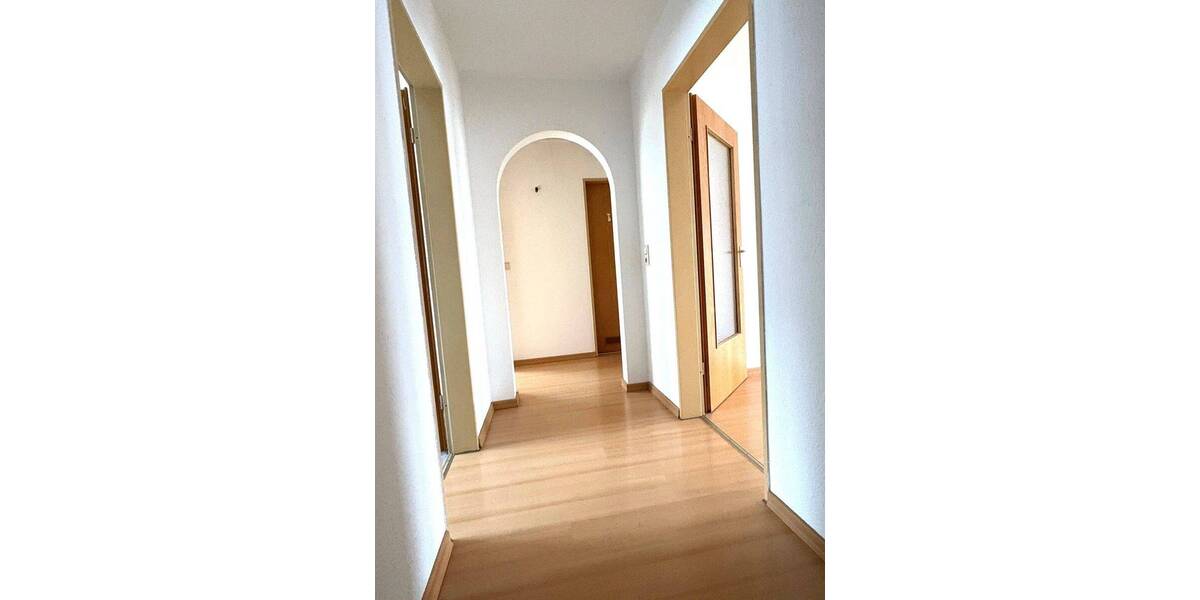 Etagenwohnung Freital - 3 Zimmer, 70 m&sup2;, 159.000&euro; | Angebot:26804040