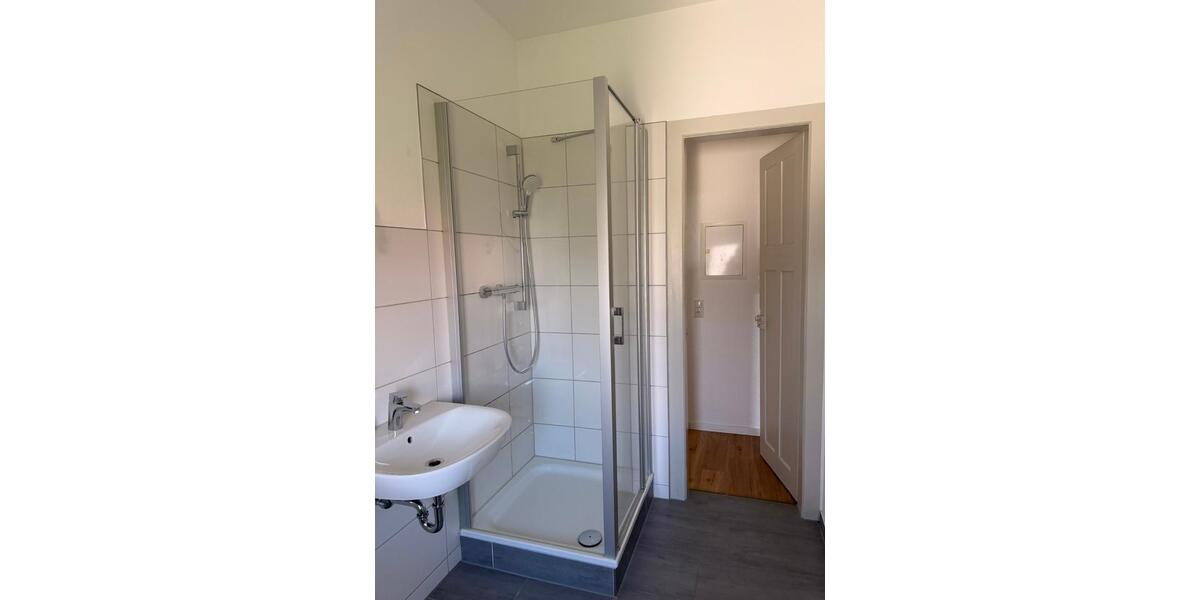Etagenwohnung Dresden Cotta - 2 Zimmer, 50 m&sup2;, 405&euro; | Angebot:26678302