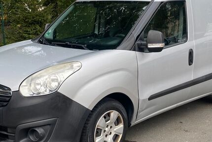 Opel Combo 132.811 km 4.600 € Freiberg 09599