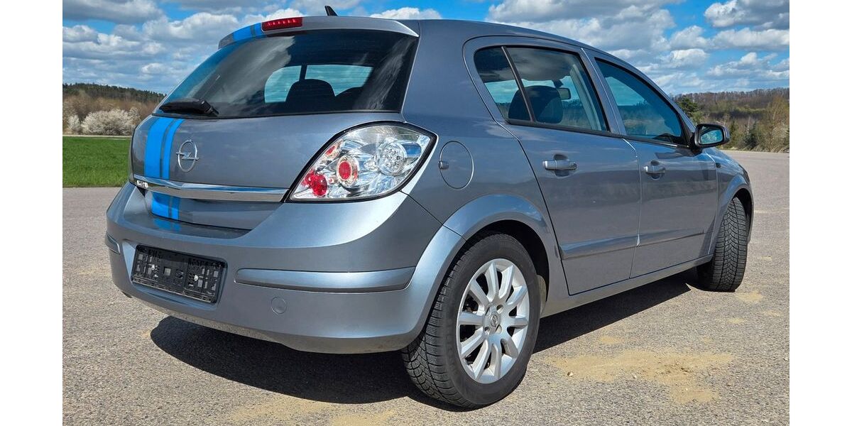 Opel Astra 145.000 km 2.990 &euro; Dresden 01257