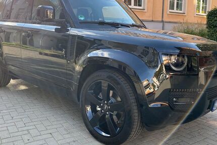 Land Rover Defender 49.000 km 76.490 &euro; Dresden 01159