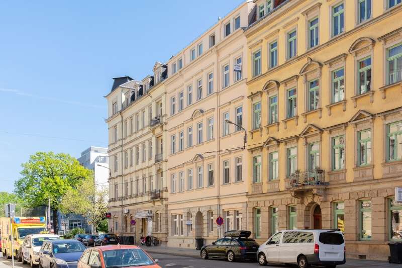 Etagenwohnung Dresden Johannstadt - 3 Zimmer, 83 m&sup2;, 919&euro; | Angebot:26556269