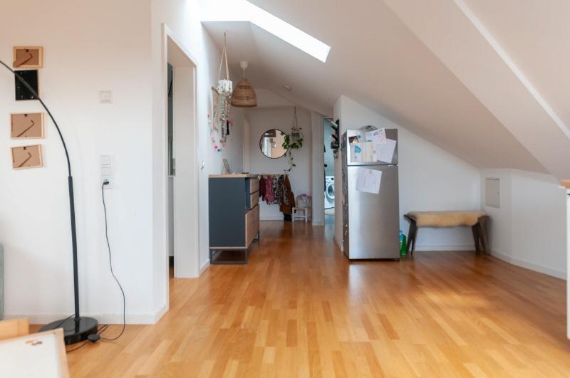 Dachgeschoßwohnung Dresden Loschwitz - 3 Zimmer, 101 m&sup2;, 1.165&euro; | Angebot:26288747