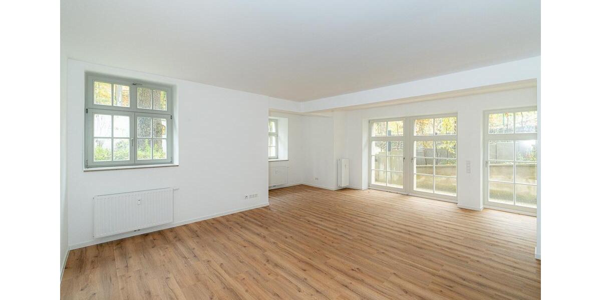 Etagenwohnung Dresden Loschwitz - 3 Zimmer, 118 m&sup2;, 1.300&euro; | Angebot:25483674