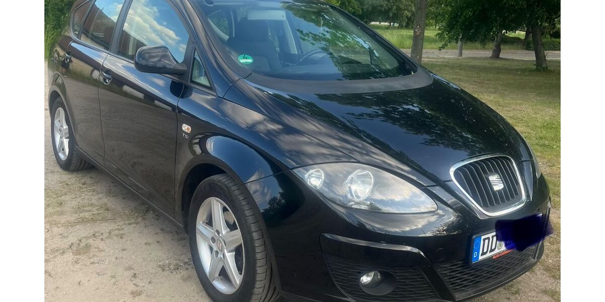 Seat Altea 156.200 km 4.900 &euro; Dresden 01239