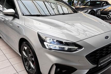 Ford Focus 68.816 km 17.490 &euro; Heidenau 01809