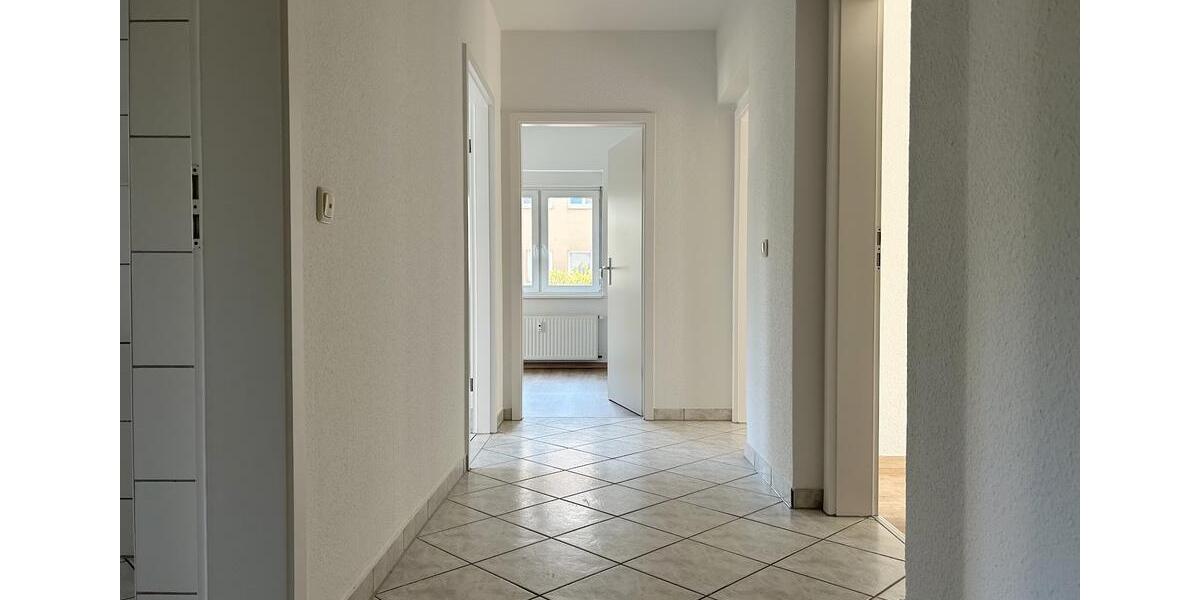 Etagenwohnung Dresden Prohlis - 3 Zimmer, 71 m&sup2;, 539&euro; | Angebot:26367403