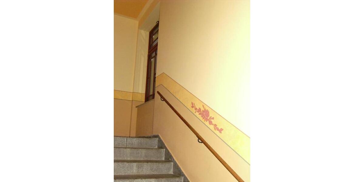 Dachgeschoßwohnung Dresden Neustadt - 2 Zimmer, 63 m&sup2;, 600&euro; | Angebot:25779458