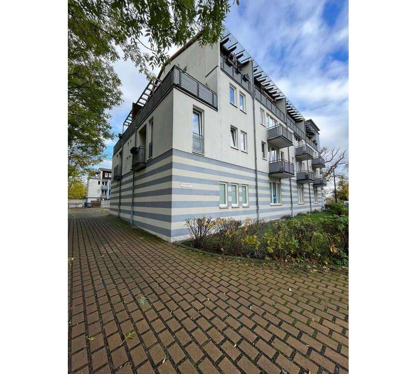 Wohnung zum Kaufen in Dresden 74.000 € 37 m²