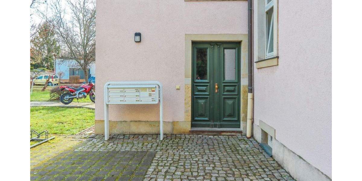 Etagenwohnung Dresden Cotta - 2 Zimmer, 77 m&sup2;, 149.900&euro; | Angebot:25682401