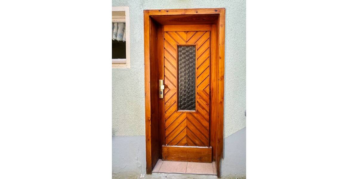 Einfamilienhaus Königstein - 4 Zimmer, 117 m&sup2;, 140.000&euro; | Angebot:26683270