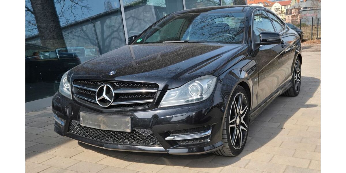 Mercedes-Benz C 250 74.805 km 18.999 &euro; Dresden 01139