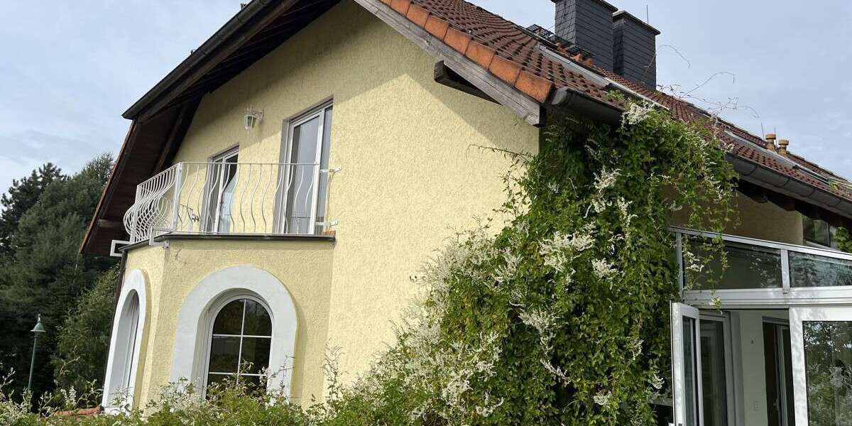 Einfamilienhaus Dresden Schönfeld-Weißig - 6 Zimmer, 249 m&sup2;, 399.000&euro; | Angebot:25811612