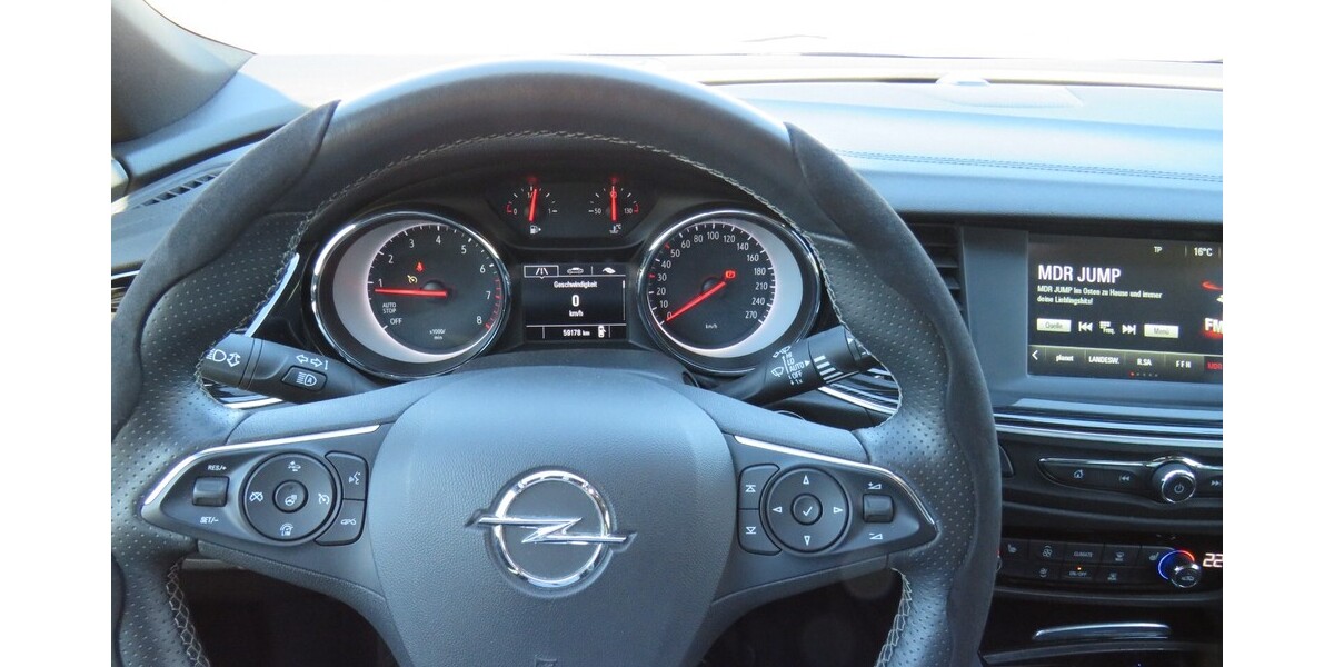 Opel Insignia B ST 59.990 km 17.250 &euro; RADEBERG 01454