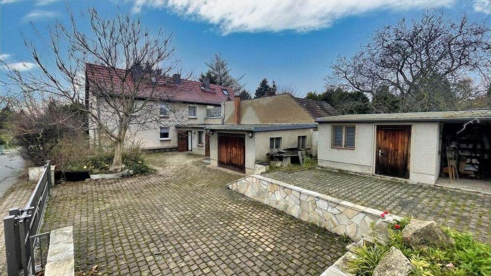 Doppelhaushälfte Radebeul - 5 Zimmer, 134 m&sup2;, 349.000&euro; | Angebot:23802920