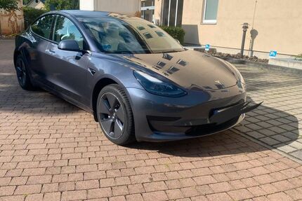 Tesla Model 3 36.750 km 29.500 &euro; Coswig 01640