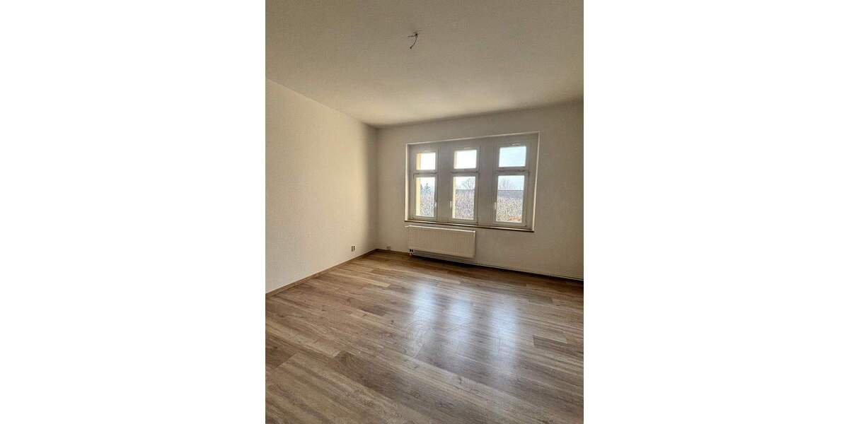 Etagenwohnung Pirna Copitz - 3 Zimmer, 65 m&sup2;, 449&euro; | Angebot:25820534