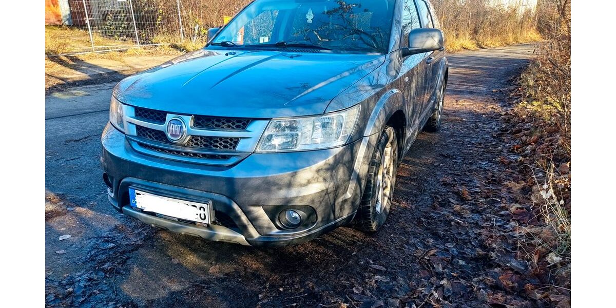 Fiat Freemont 141.000 km 7.200 &euro; Dresden 01129