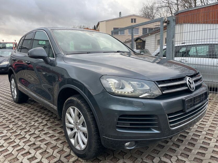 VW Touareg 274.390 km 12.600 € Bannewitz 01728