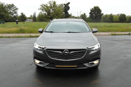 Opel Insignia 132.801 km 11.700 &euro; Dresden 01237
