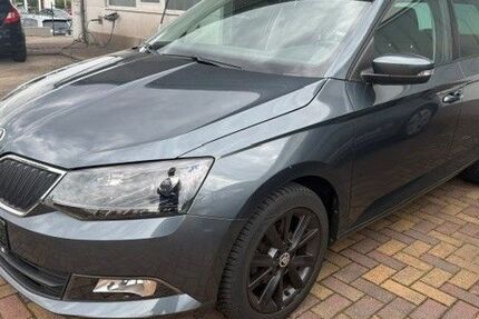 Skoda Fabia 65.380 km 9.990 &euro; Dippoldiswalde 01744