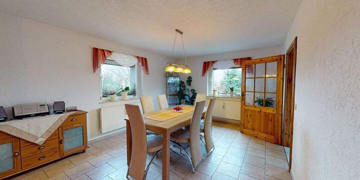 Einfamilienhaus Stolpen Rennersdorf-Neudörfel - 4 Zimmer, 157 m&sup2;, 178.000&euro; | Angebot:25705015