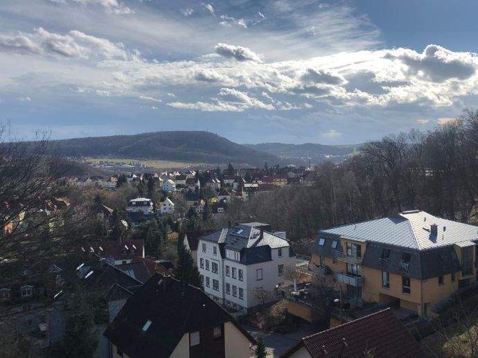 Etagenwohnung Freital - 2 Zimmer, 66 m&sup2;, 490&euro; | Angebot:25372461