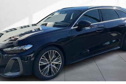 Audi A5 17.809 km 52.890 &euro; Dresden 01067
