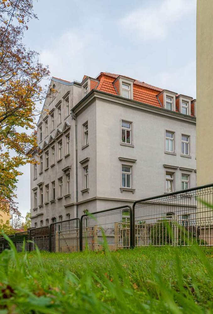 Wohnung zum Kaufen in Dresden 210.000 € 84.25 m²