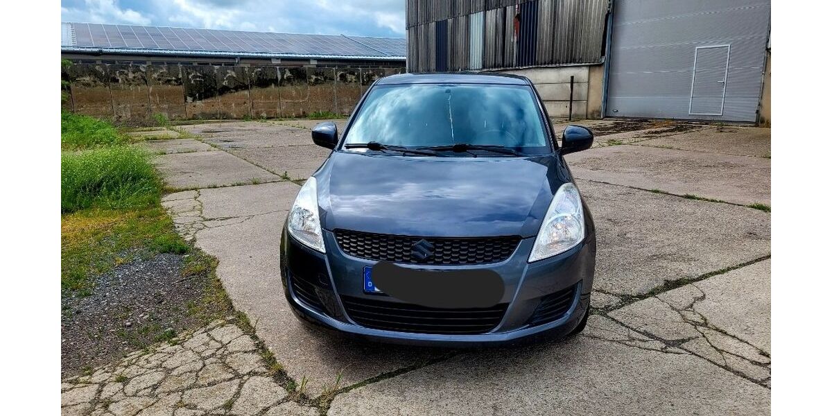 Suzuki Swift 107.111 km 4.200 &euro; Diera-Zehren 01665