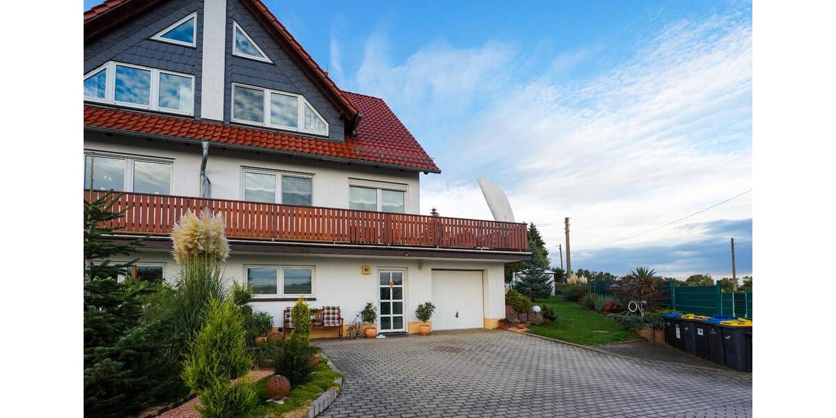 Doppelhaushälfte Heidenau - 4.5 Zimmer, 130 m&sup2;, 1.300&euro; | Angebot:26251020