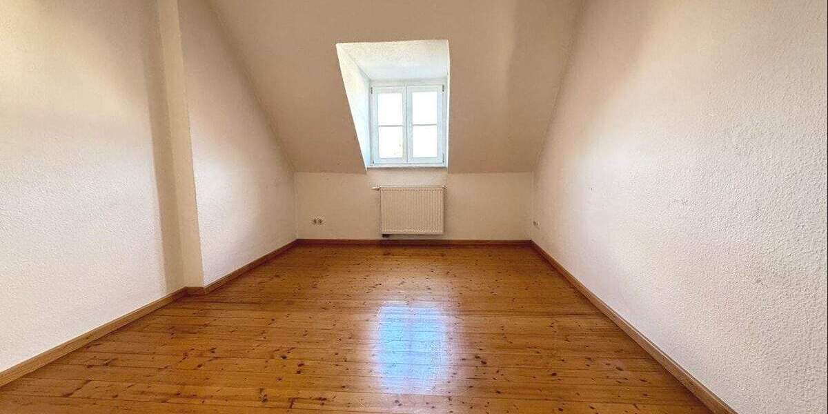 Etagenwohnung Dresden Tolkewitz/Seidnitz-Nord - 3 Zimmer, 59 m&sup2;, 199.000&euro; | Angebot:25675587