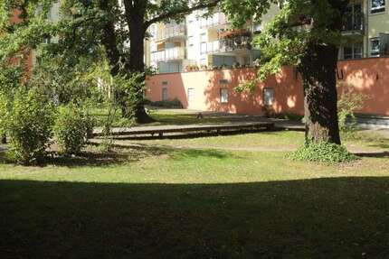 Wohnung zum Kaufen in Dresden 96.000 € 32 m² 1 zimmer