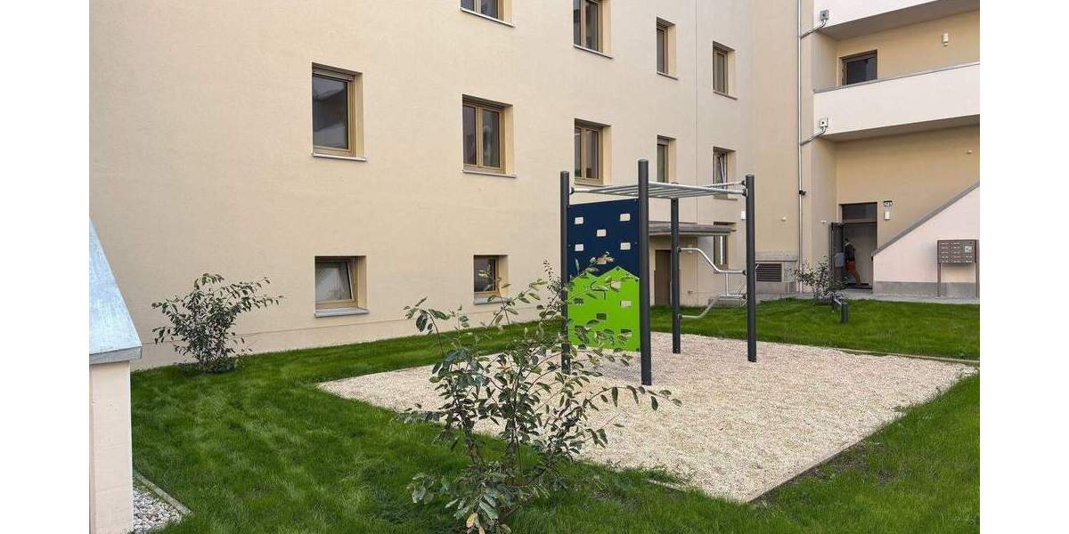 Etagenwohnung Dresden Leipziger Vorstadt - 3 Zimmer, 83 m&sup2;, 1.430&euro; | Angebot:25707399