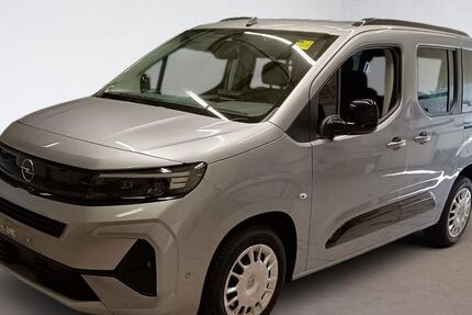 Opel Combo Life 27.981 km 27.900 &euro; Dresden 01159