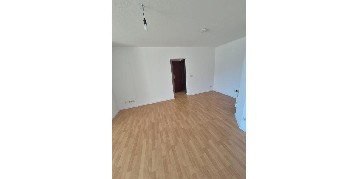 Etagenwohnung Radeberg - 2 Zimmer, 58 m&sup2;, 668&euro; | Angebot:26461385