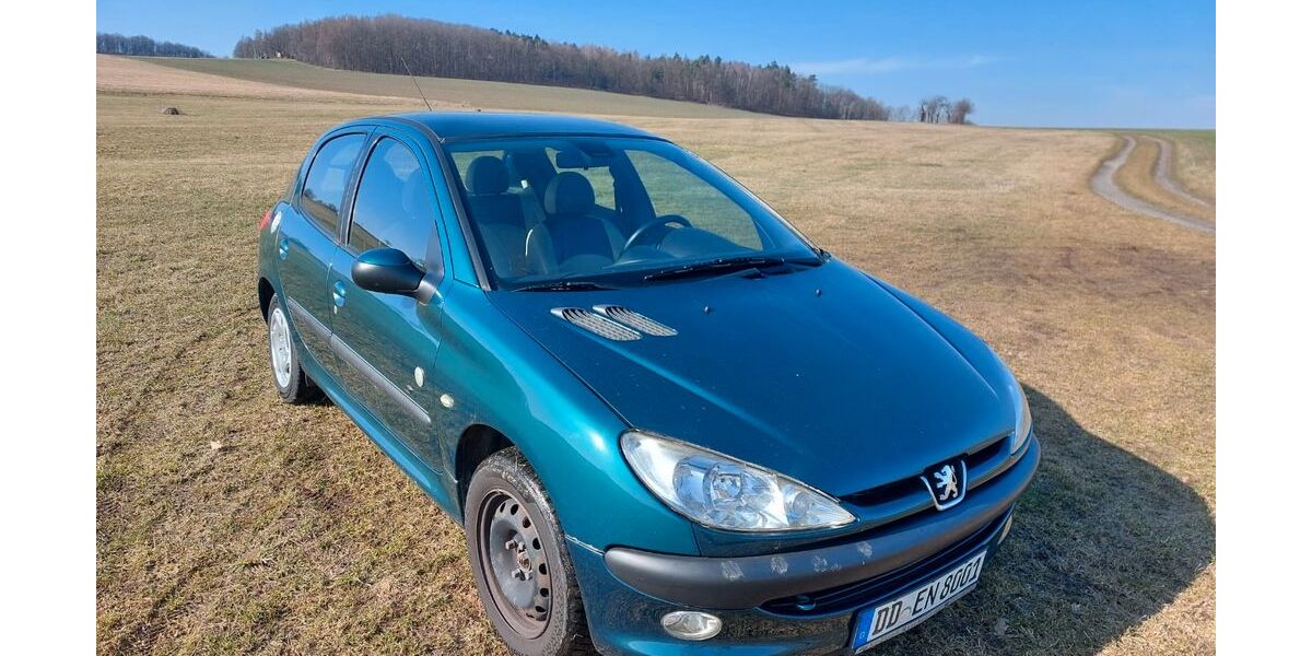 Peugeot 206 186.000 km 750 &euro; Liebstadt 01825