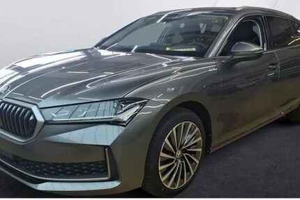 Skoda Superb 14.647 km 40.990 &euro; Dresden 01169