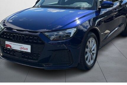 Audi A1 7.557 km 23.990 &euro; Dresden 01067