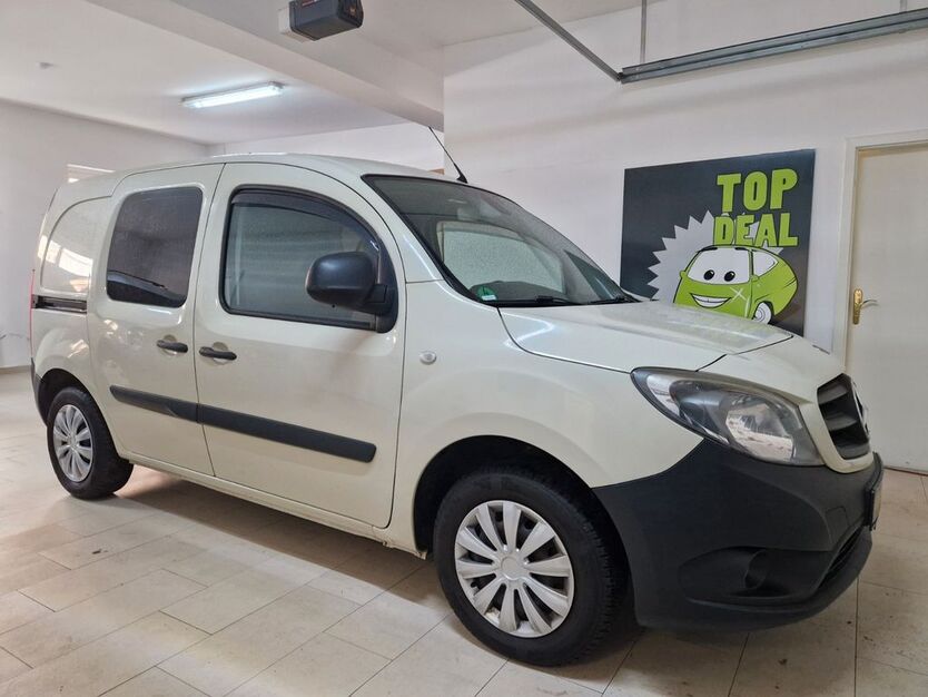 Mercedes-Benz Citan 198.000 km 6.999 € Dresden 01139