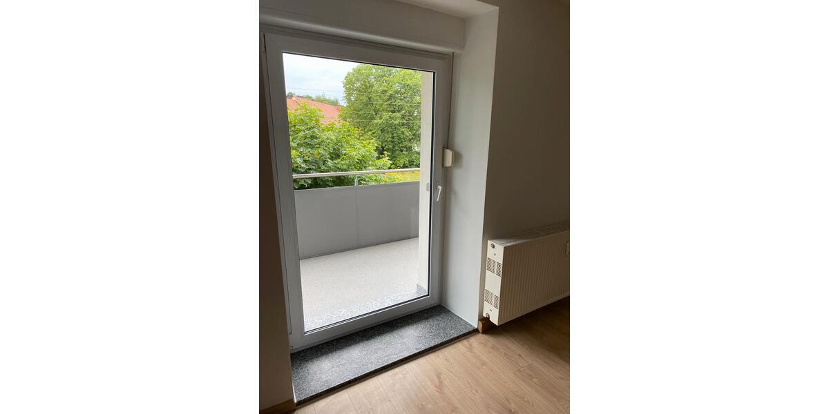 Etagenwohnung Pulsnitz - 3 Zimmer, 106 m&sup2;, 740&euro; | Angebot:25394922