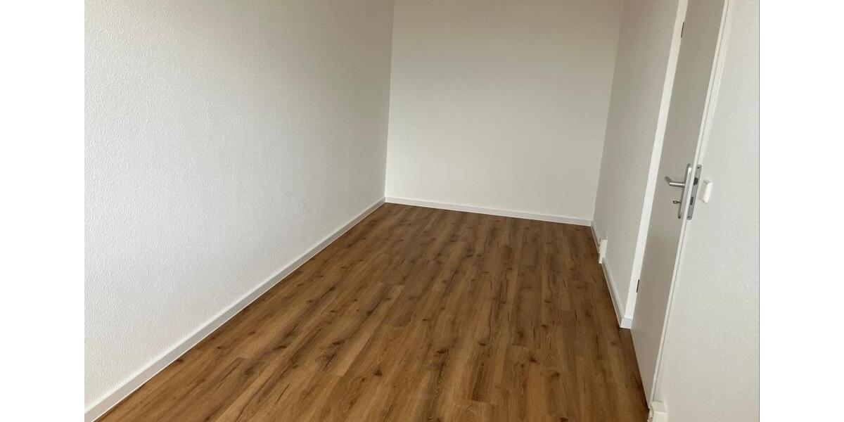 Etagenwohnung Dresden Plauen - 2 Zimmer, 45 m&sup2;, 410&euro; | Angebot:25962402