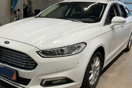 Ford Mondeo 102.578 km 15.950 &euro; Heidenau 01809