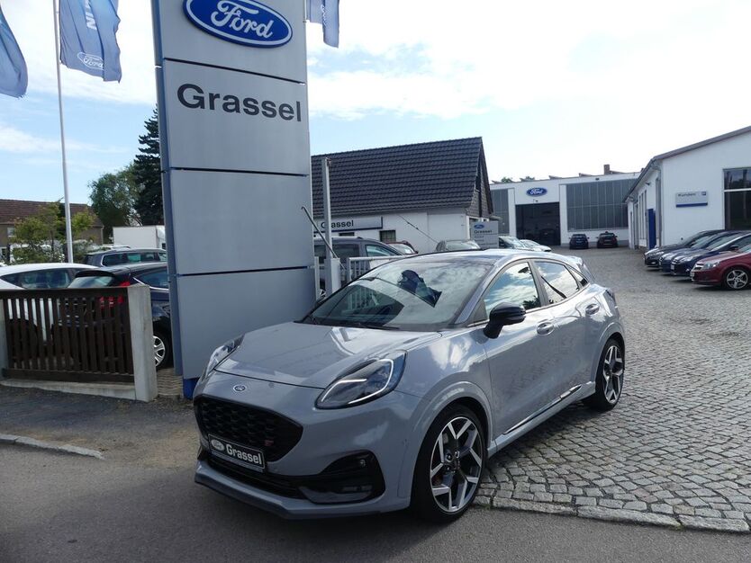 Ford Puma 55.000 km 20.900 € Weinböhla 01689