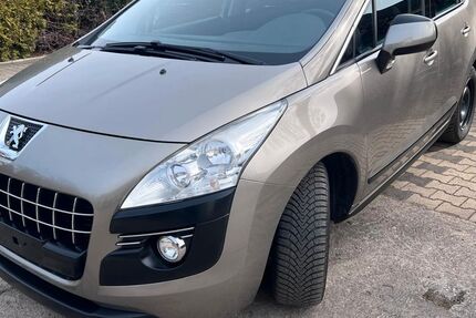 Peugeot 3008 90.500 km 7.500 &euro; Freital 01705