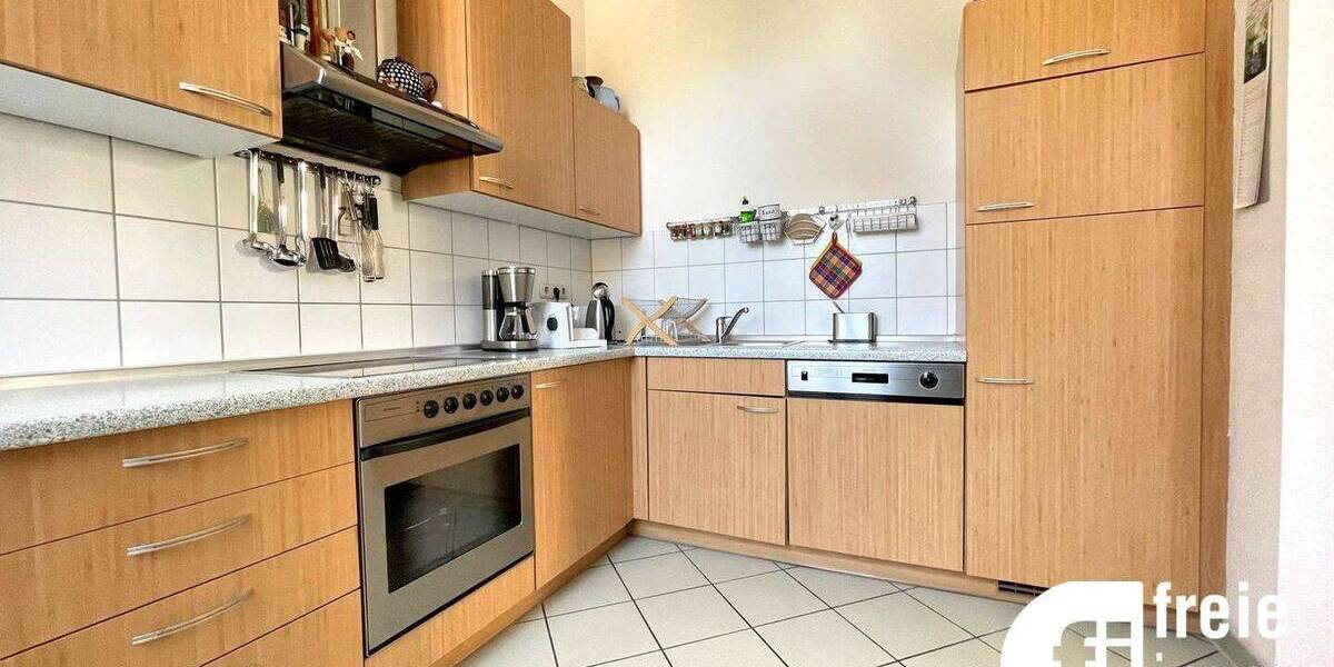 Etagenwohnung Dresden Cotta - 3 Zimmer, 74 m&sup2;, 175.000&euro; | Angebot:26450104