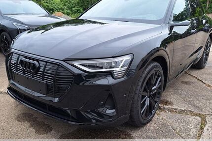 Audi e-tron 56.940 km 34.999 &euro; Dresden 01157