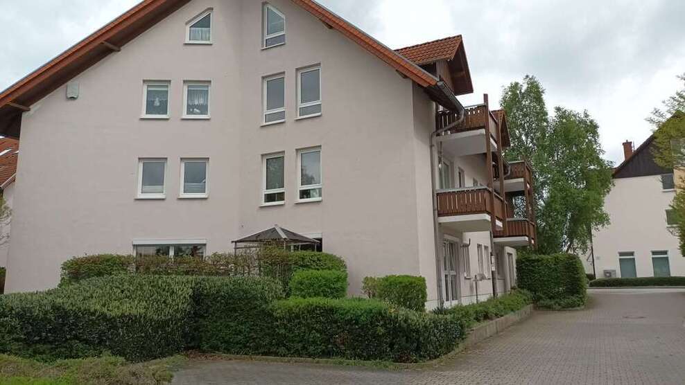Wohnung zum Kaufen in Bannewitz 219.000 € 103.2 m²